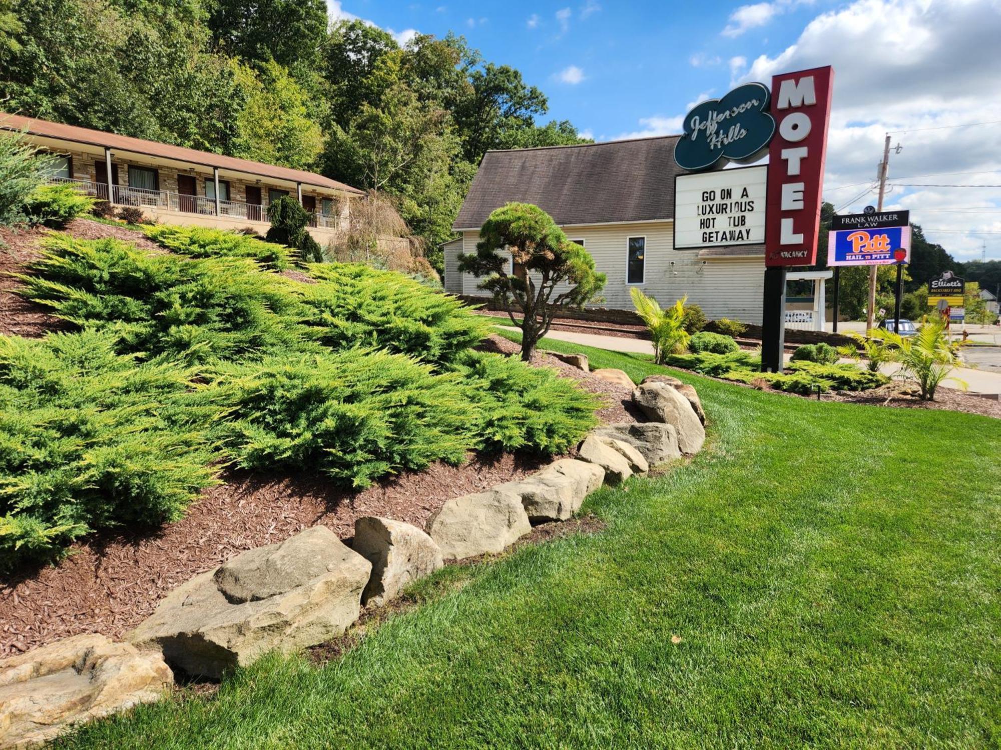 Jefferson Hills Motel Clairton エクステリア 写真